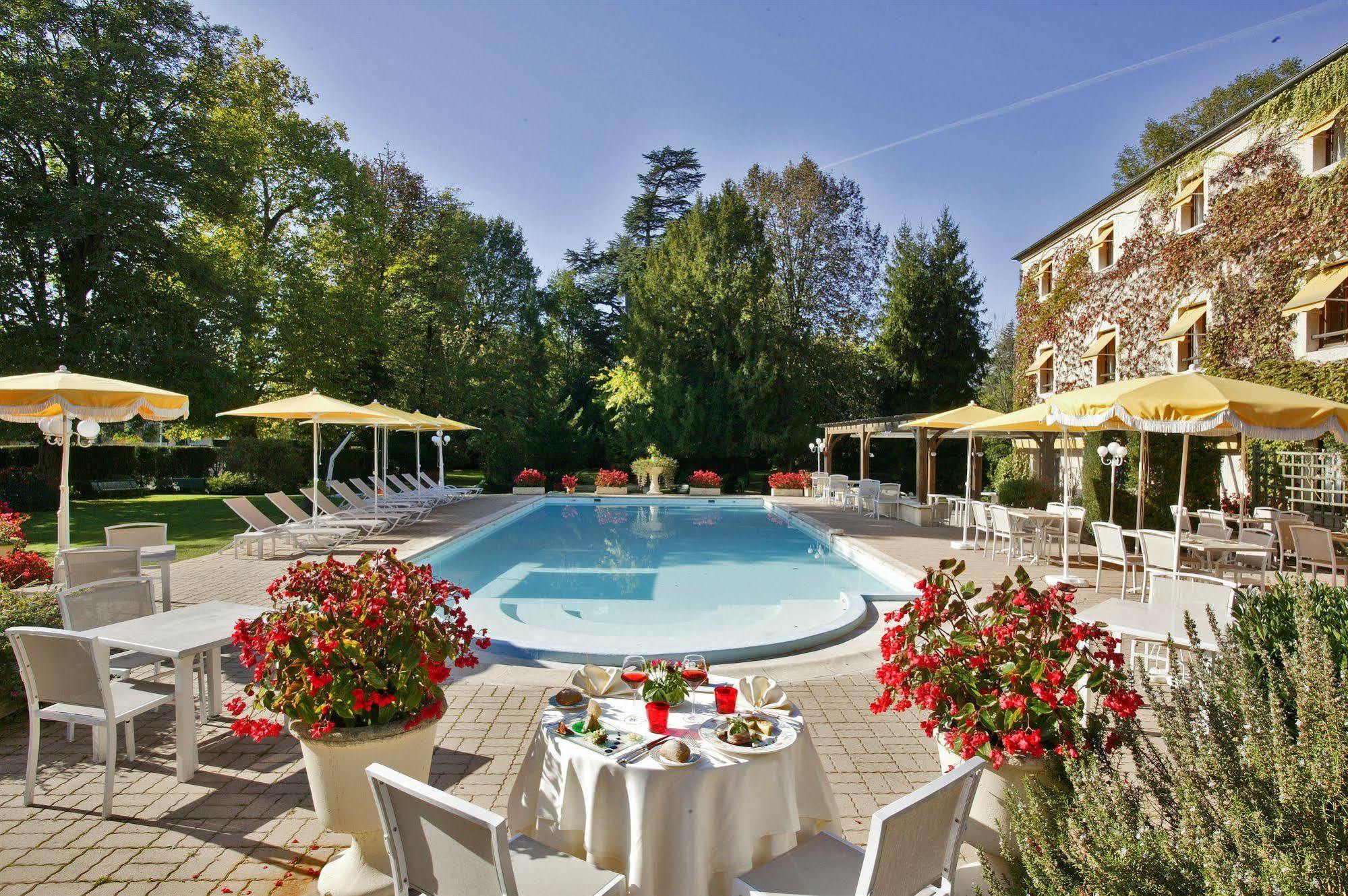Le Relais De Montignac Hotel Exterior foto